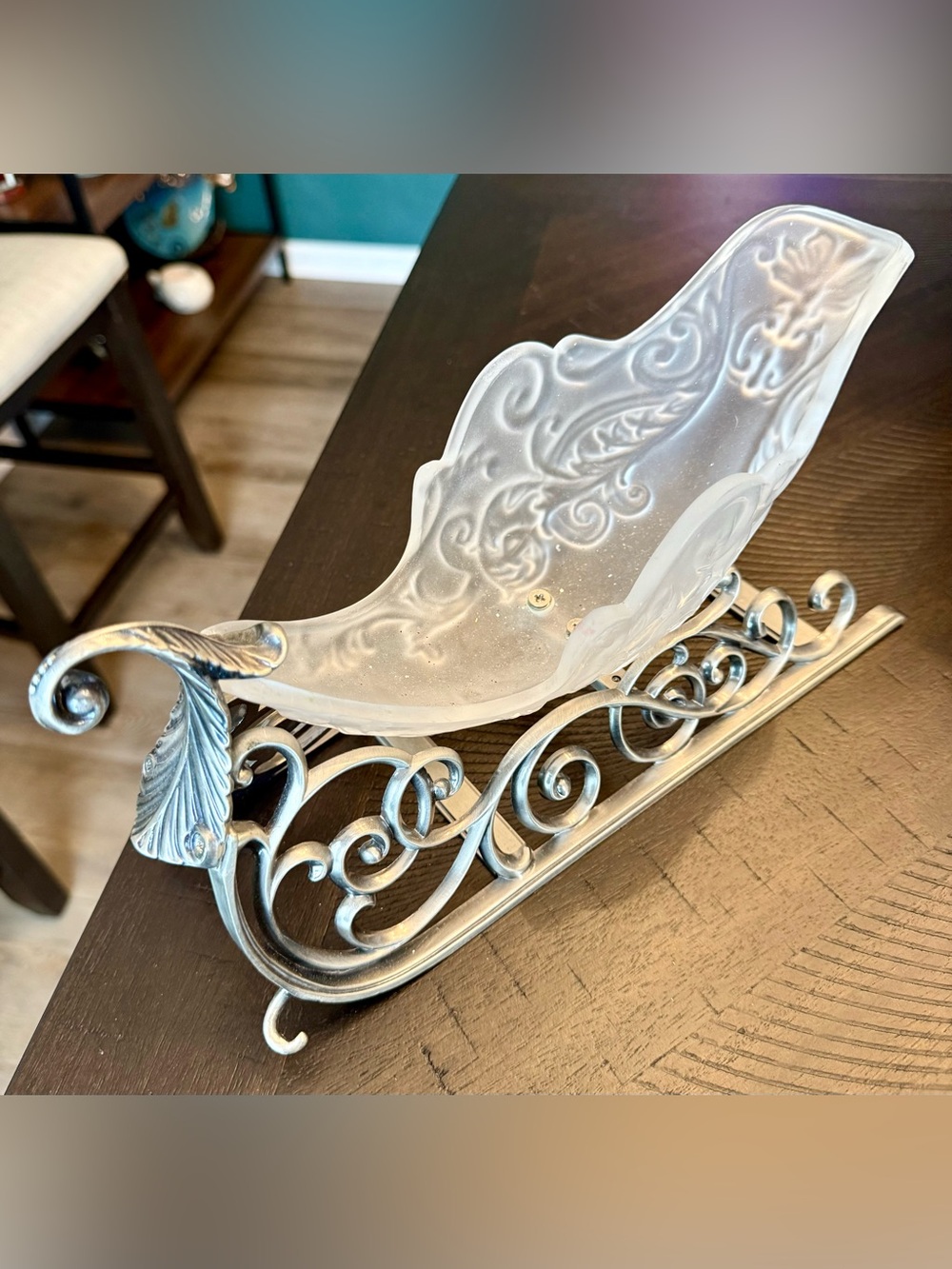 Vintage Grandeur Noel 2002 Collector’s Edition Frosted Glass Sleigh